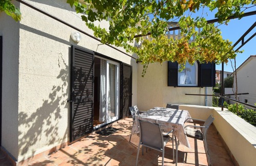 Municipality of Omisalj Apartment | Holiday apartment Omisalj for 1 - 8 persons with 3 bedrooms - Holiday apartment
