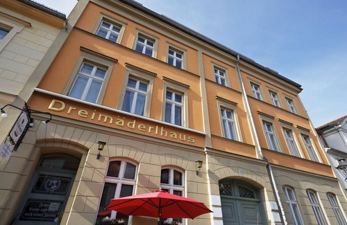 Dutch Quarter Apartment | Holiday Apartment "Sophie" - Elflein Quartier