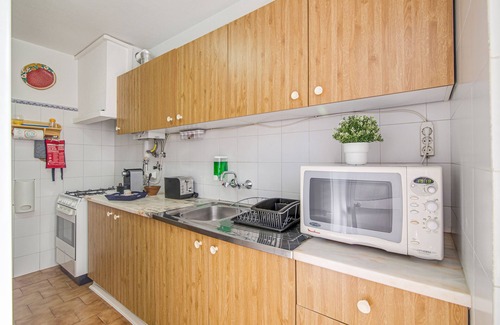 Se Apartment | Holiday Apartment “Tiagos” with Balcony, Air Conditioning & Wi-Fi