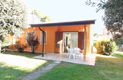 Bibione Pineda Apartment | Holiday apartment Townhouse near the sea with large fenced garden