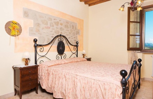 Volterra Other | Holiday apartment Volterra for 1 - 6 persons with 2 bedrooms - Farmhouse