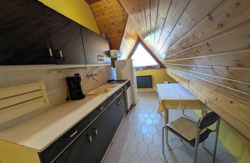 Belatelep Apartment | Holiday apartment with children's playground and pool