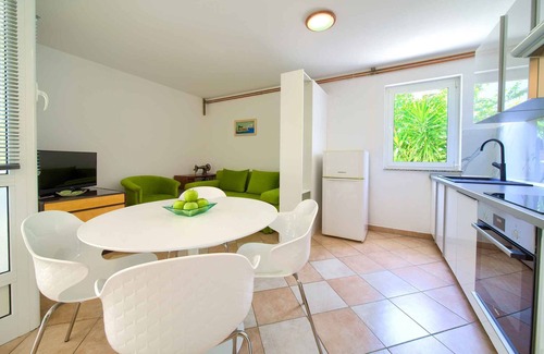 Krk Apartment | Holiday apartment with garden