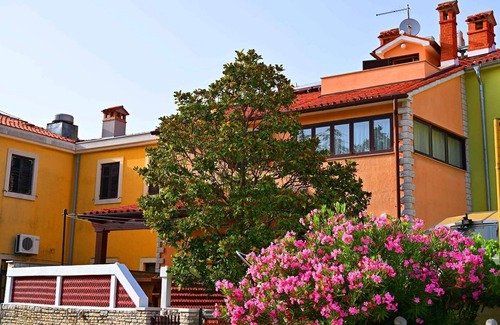 Plomin Apartment | Holiday apartment with harbour view