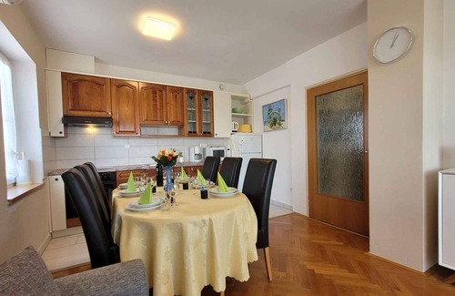 Sveti Anton Apartment | Holiday apartment with air conditioning and WLAN