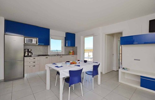 Lignano Sabbiadoro Apartment | Holiday apartment with large panoramic balcony with sea view