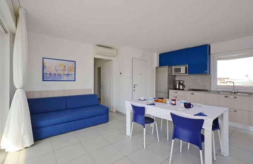 Lignano Sabbiadoro Apartment | Holiday apartment with large panoramic balcony with sea view