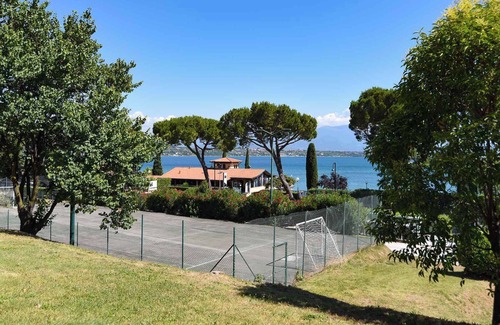 Borno Apartment | Holiday apartment with WiFi and TV