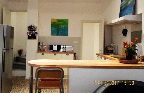 Pezenas Apartment | Holiday bliss romantic town - LES VOLETS VERTS - OUR COSY HOUSE