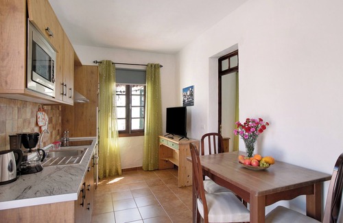 San Juan de la Rambla House | Holiday home Los diablitos 3C with Mountain View, Terrace & Wi-Fi