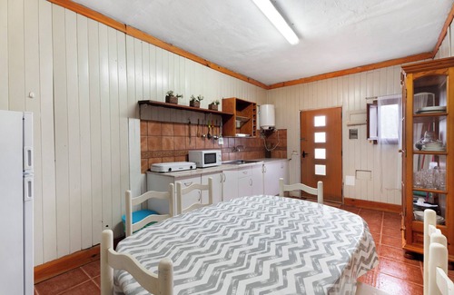 Santa Cruz de Tenerife Ski Chalet | Holiday Home 'Casa Azul del Roque Negro' with Sea View, Terrace and Wi-Fi