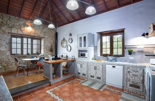 Brena Baja House | Holiday Home 'Casa Milele' with Sea View, Wi-Fi and Air Conditioning