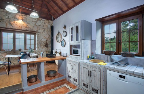 Brena Baja House | Holiday Home 'Casa Milele' with Sea View, Wi-Fi and Air Conditioning