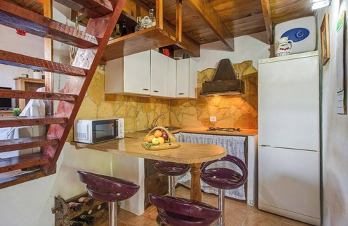 Santa Lucia House | Holiday Home El Cuarto with Wi-Fi, Garden & Terrace; Pets Allowed for Extra Fee