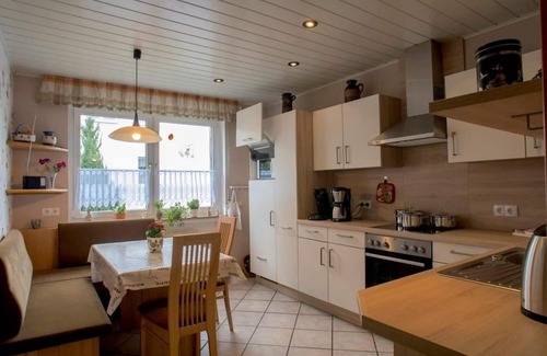 Polle Apartment | Holiday flat "Haus Herdlitschke"