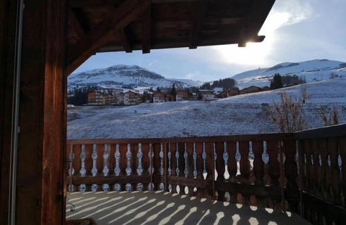Affeier Apartment | Holiday flat in the "Soldanella" house with mountain view