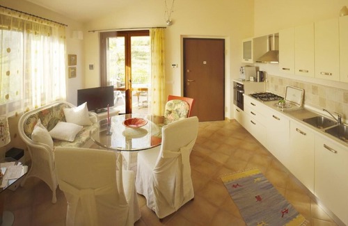 Ripatransone Apartment | Holiday flat "L'Olivo" from "La Casa di Petra"