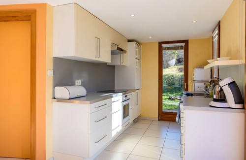 Luttenbach-pres-Munster House | Holiday Home 'Kiwi' with Mountain View, Private Terrace and Wi-Fi