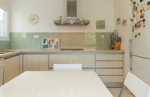 Sant Feliu de Guixols House | Holiday Home 'Casa Rosselló' with Sea View, Private Terrace and Wi-Fi