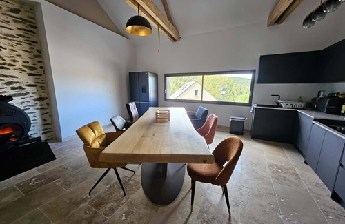 Mas-d'Orcieres House | Holiday Home 'L'étable Mont Lozere' with Mountain View and Private Garden