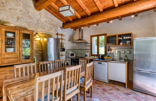 Notre-Dame-de-Londres House | Holiday Home 'La Tour' with Shared Pool, Private Terrace and Wi-Fi