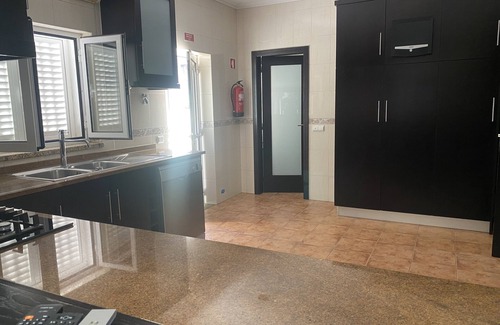 Ancora Villa | Holiday House ON THE BEACH WITH PRIVATE POOL