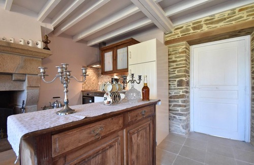 La Barre-de-Semilly House | Holiday Home near Mont Saint-Michel