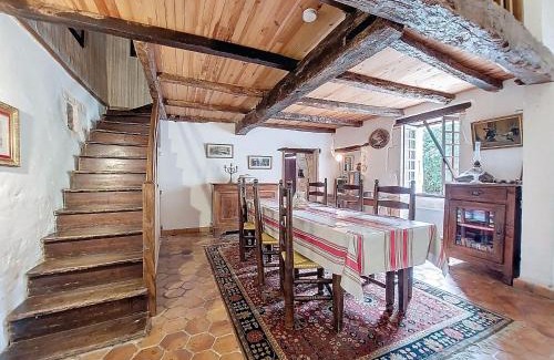 Sainte Gemme House | Holiday Home Petichaud by Interhome