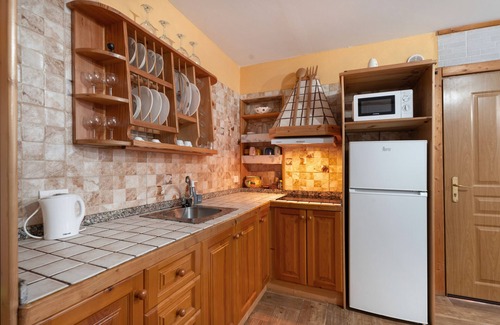 Las Casas House | Holiday Home 'Casa Rural Meridiano' with Sea View, Wi-Fi and Air Conditioning