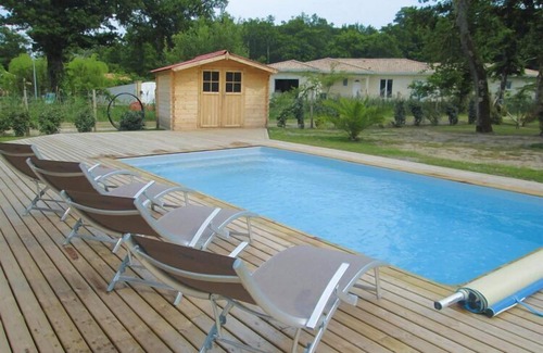 Grayan-Et-L'Hopital House | Holiday home with pool