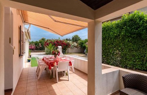 Santa-Lucia-di-Moriani House | Holiday Home Dami I-2 by Interhome