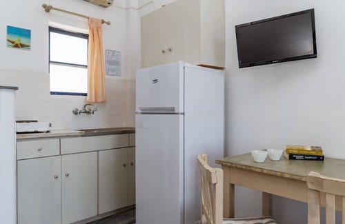 Kipri House | Holiday Home '1a Kypri Seaview Perasma Studio' with Sea View, Wi-Fi and Air Conditioning