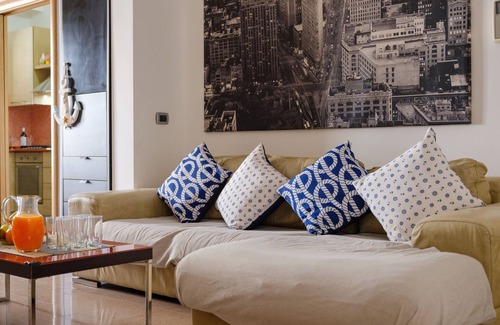 Porto Cesareo House | Holiday Home 'Affaccio Sul Mare Luxury Home' with Sea View, Balcony and Wi-Fi