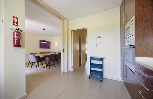 Luz de Tavira House | Holiday Home 'Alecrim Lux Tavira Residence 4M' with Shared Pool, Wi-Fi and Air Conditioning