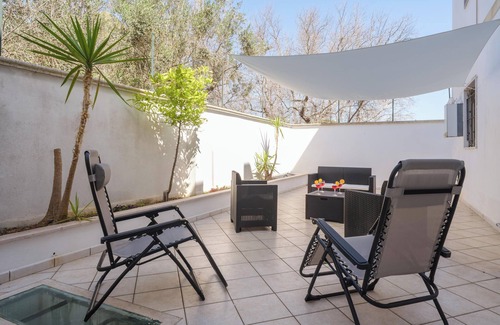 Galatone House | Holiday Home 'Angel' with Private Terrace, Wi-Fi and Air Conditioning
