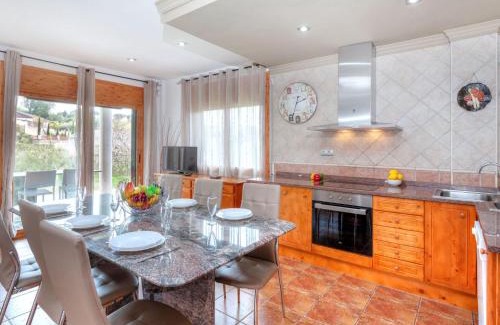 Lloret Blau House | Holiday Home Astral by Interhome