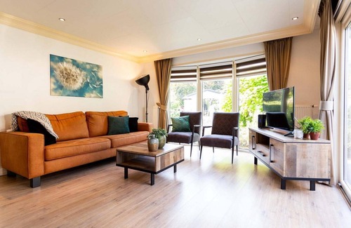 Lunteren Ski Chalet | ✓ Holiday home at Estate de Scheleberg ✓ Holiday home for 5 persons ✓ Situated in Lunteren (Gelderland) ✓ Holiday park at the Veluwe ✓ Book directly at the park