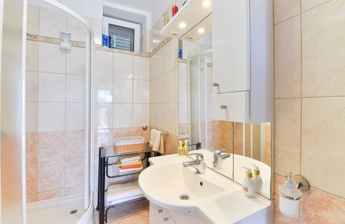 Posedarje House | Holiday Home Beata with pool