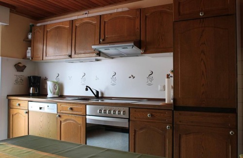 Mainz-Bingen House | Holiday home by the stream