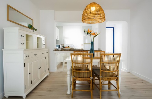 Arrieta House | Holiday Home 'Caleta Campos 2' with Sea View, Shared Pool and Wi-Fi