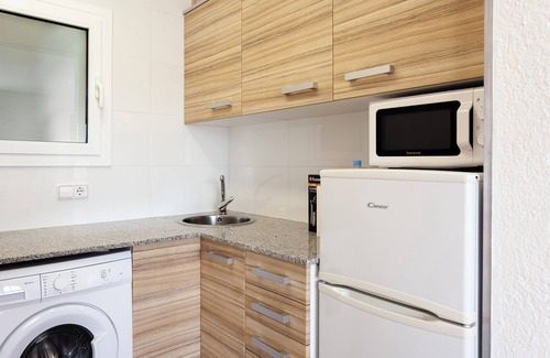 Canyelles House | Holiday Home 'Casa Morisca vistas al mar' with Sea View, Garden & Wi-Fi