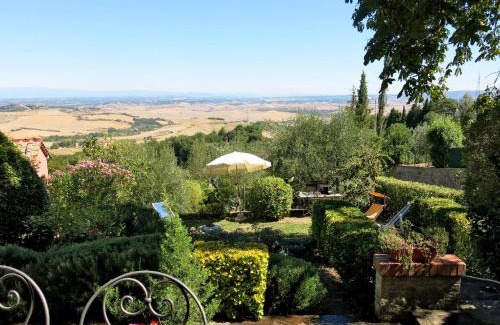 Orciatico House | Holiday Home Castagni II - OCT101 by Interhome