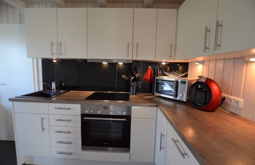 Wesselburenerkoog House | Holiday Home 'Nordseelicht' with Private Garden and Wi-Fi