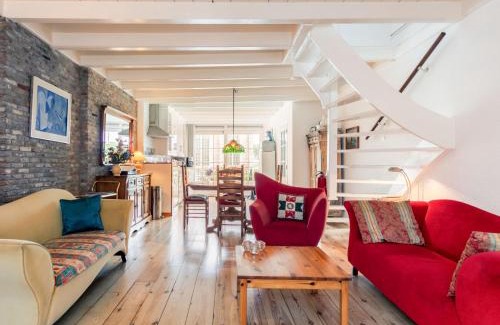 Brouwershaven House | Holiday Home Dijkhuisje by Interhome