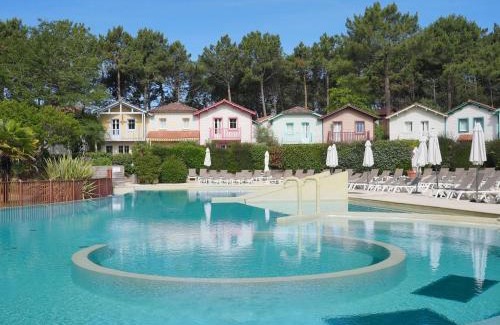 Lacanau-Ocean House | Holiday Home Domaine Golf Resort-2 by Interhome