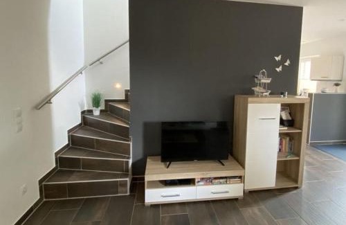 Tannenhausen Apartment | Holiday home Ella by the lake