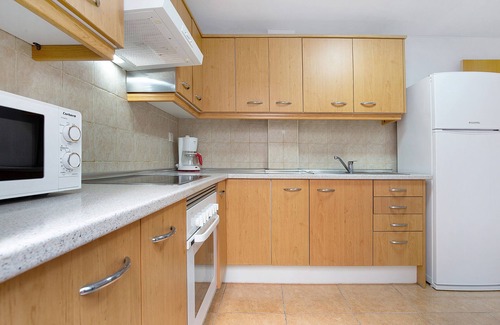 Puerto del Rosario Apartment | Holiday Home Juana with Terrace & Wi-Fi