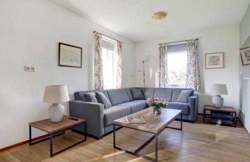 Zonnemaire House | Holiday Home Favorita by Interhome