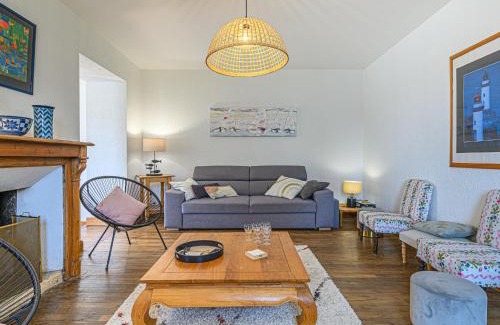 Bono House | Holiday Home Glann Aven by Interhome