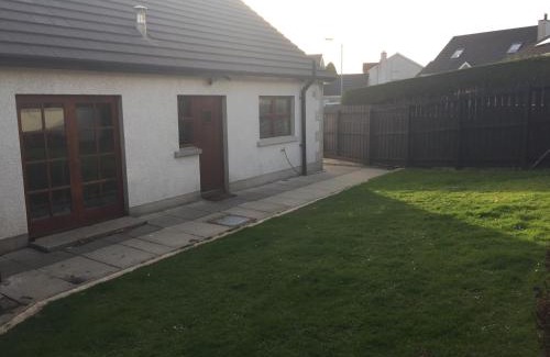 Ballycastle House | Holiday Home in Ballycastle - Fáinne na Cairde